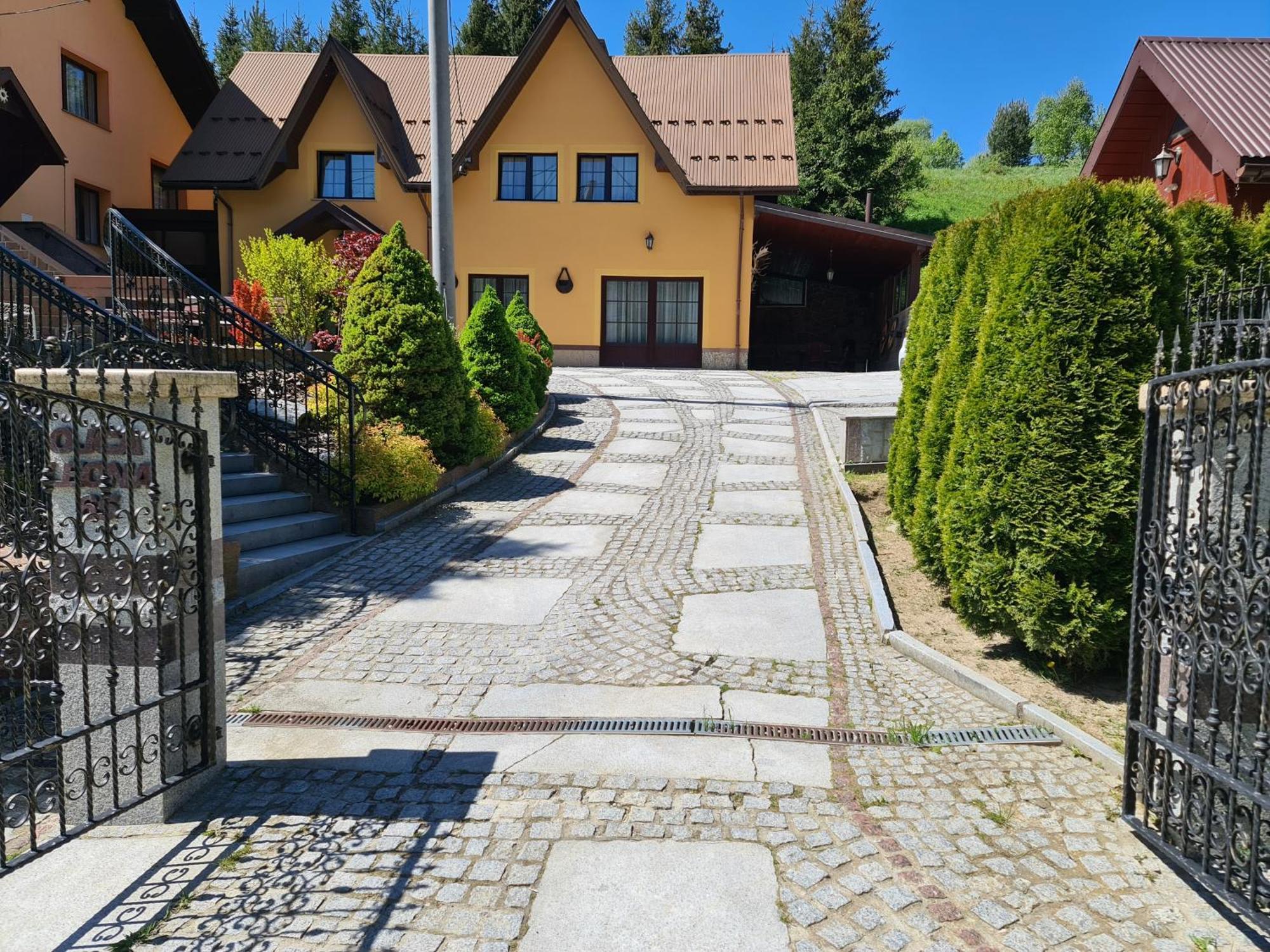 Pod Laskiem Krosnica  Exterior foto